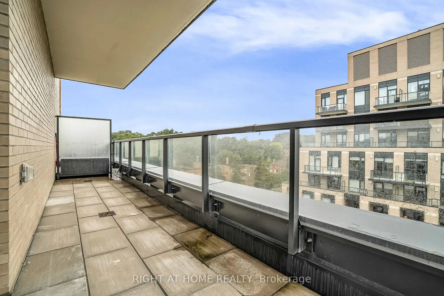 Additional image 17 of 293 The Kingsway 705