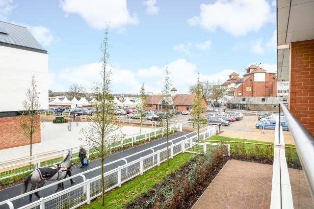 Additional image 10 of 1 bed flat to rentNewbury, Berkshire RG14