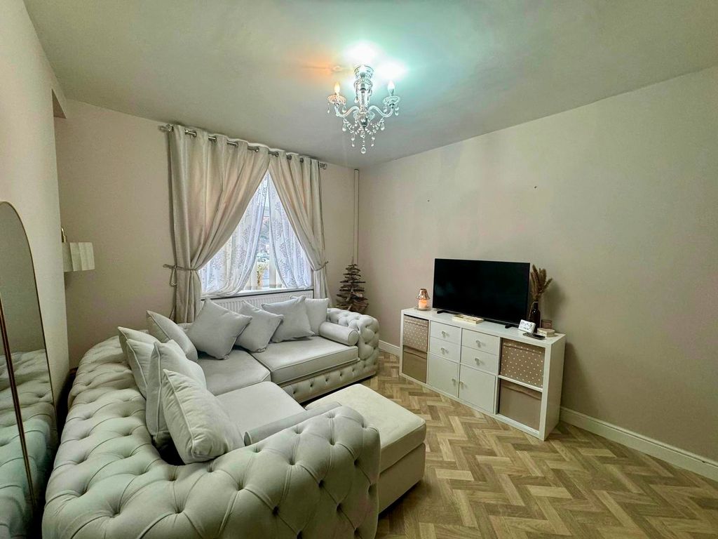 Additional image 3 of 3 bed terraced house to rentGlyn Street, Ogmore Vale, Bridgend CF32