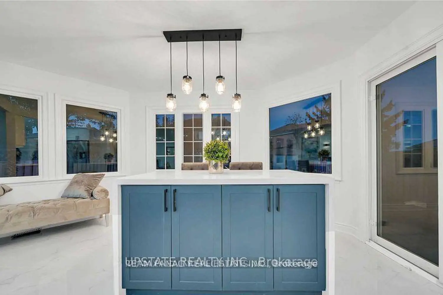 Additional image 9 of 70 Pleasant Valley Place