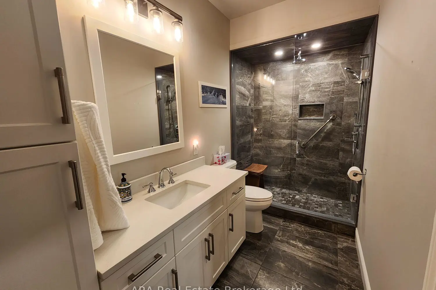 Additional image 12 of 410 Ridge Road 32