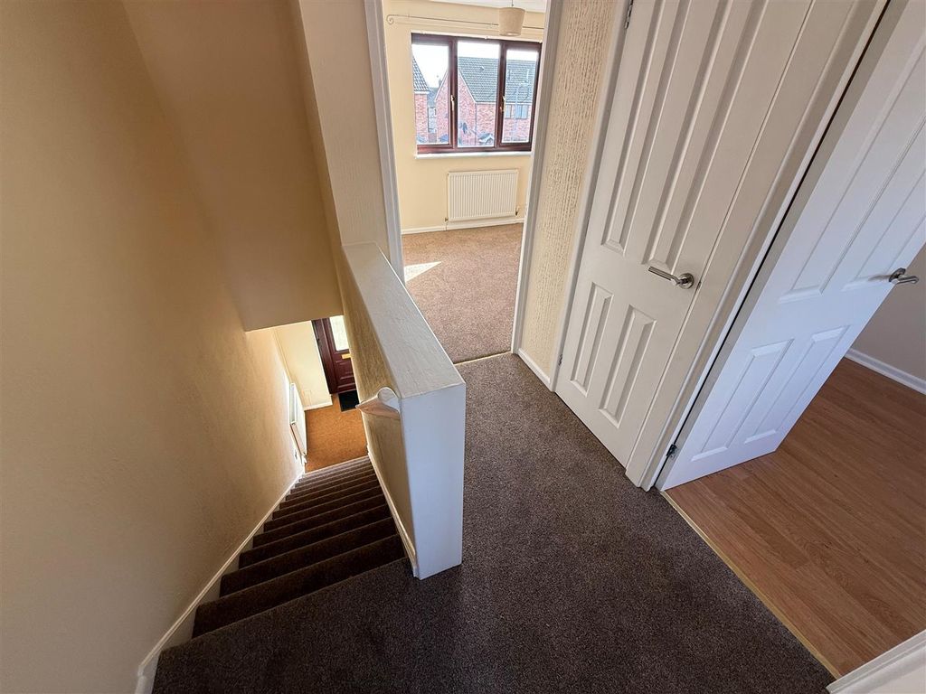 Additional image 2 of 2 bed semi-detached house to rentLlys Close, Oswestry SY11