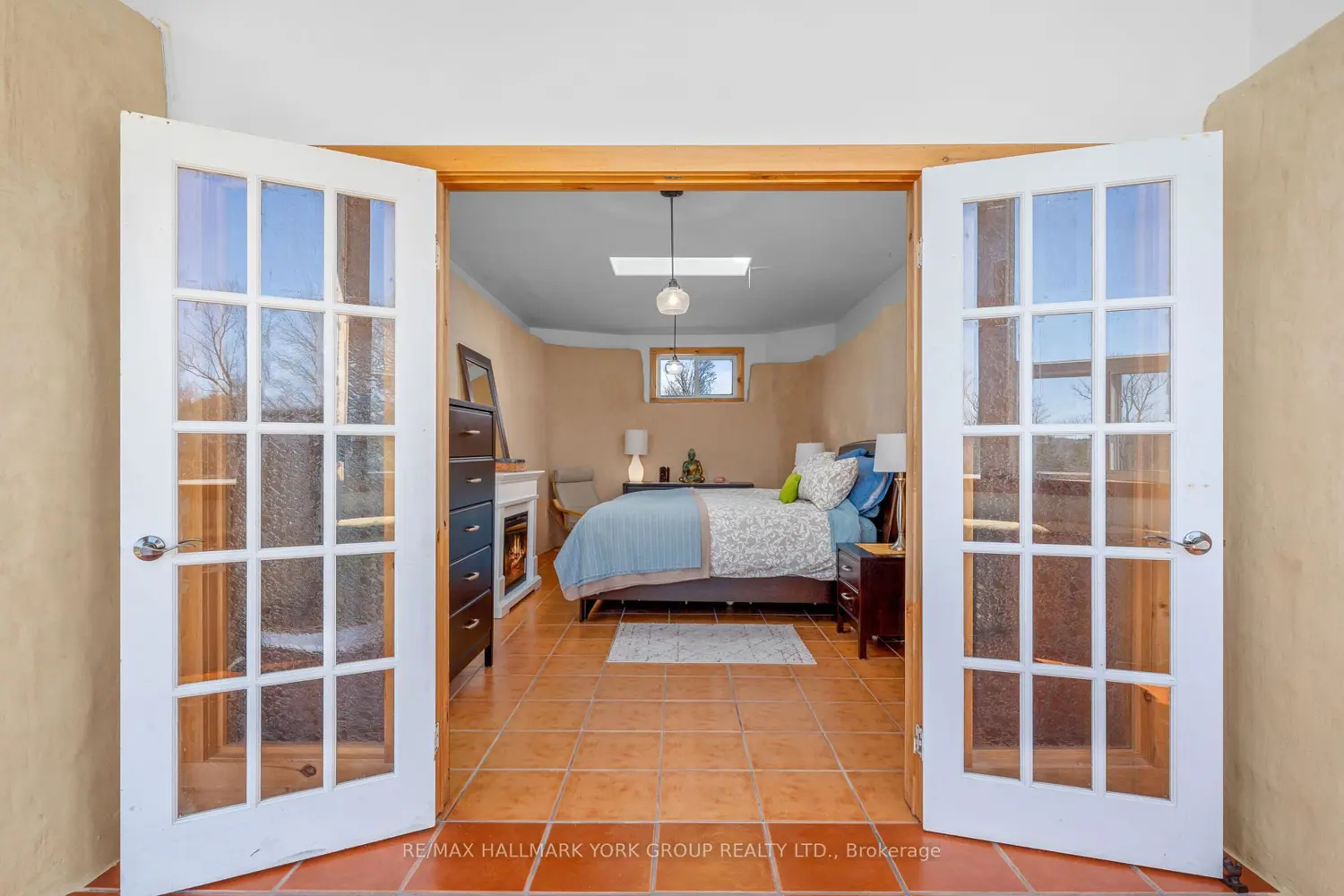 Additional image 9 of 1375 Queensborough Road