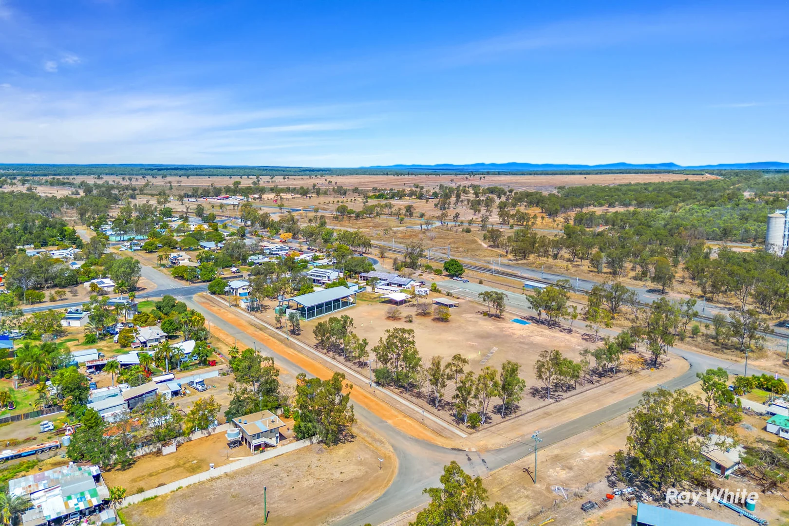 Additional image 25 of 30 Blackall Street, Dingo QLD 4702