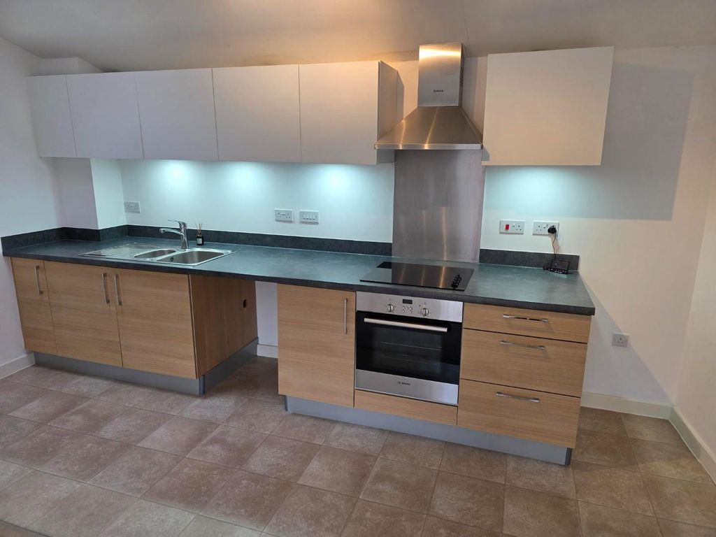 Additional image 5 of 2 bed flat to rentSt Josephs Mews, Penarth CF64