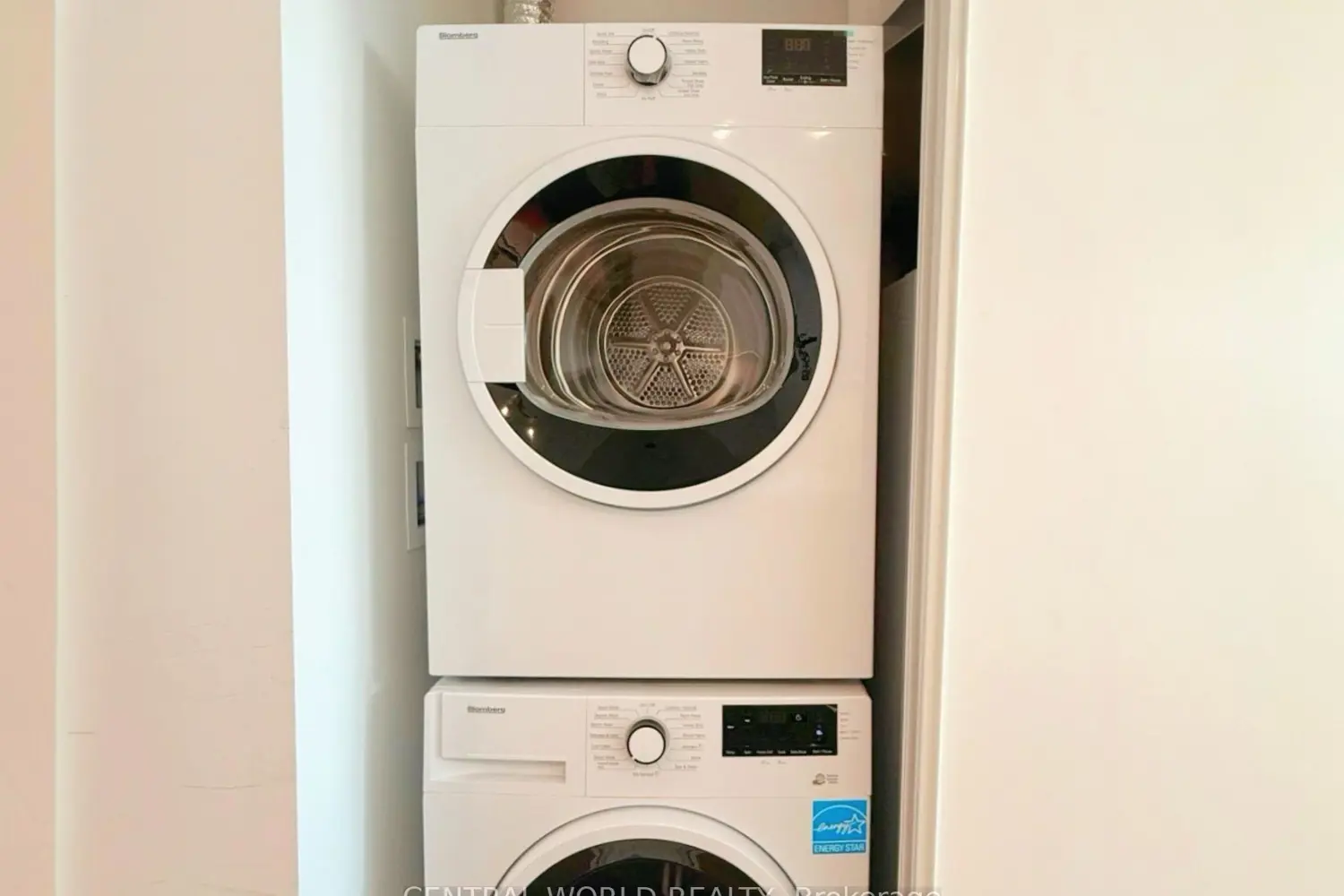 Additional image 11 of 7890 Jane Street 1503