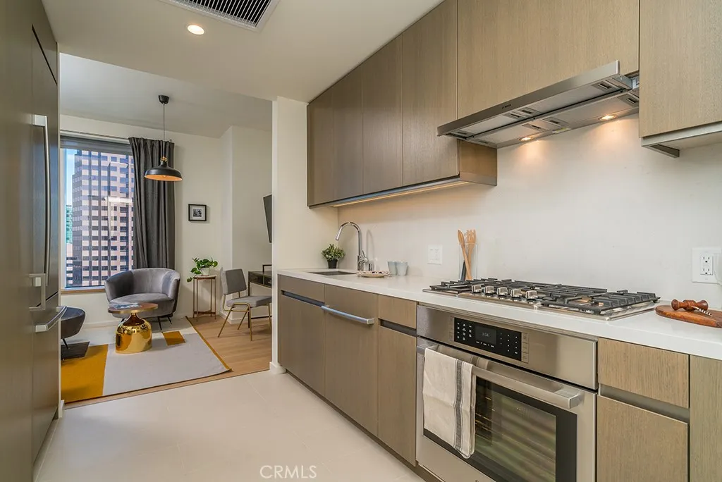 Additional image 23 of 889 S Francisco Street Unit 2805, Los Angeles, CA 90017