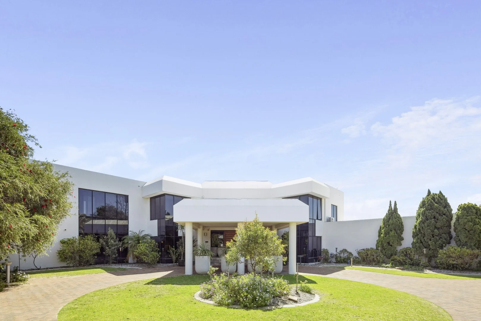 Additional image 4 of City Beach WA 6015