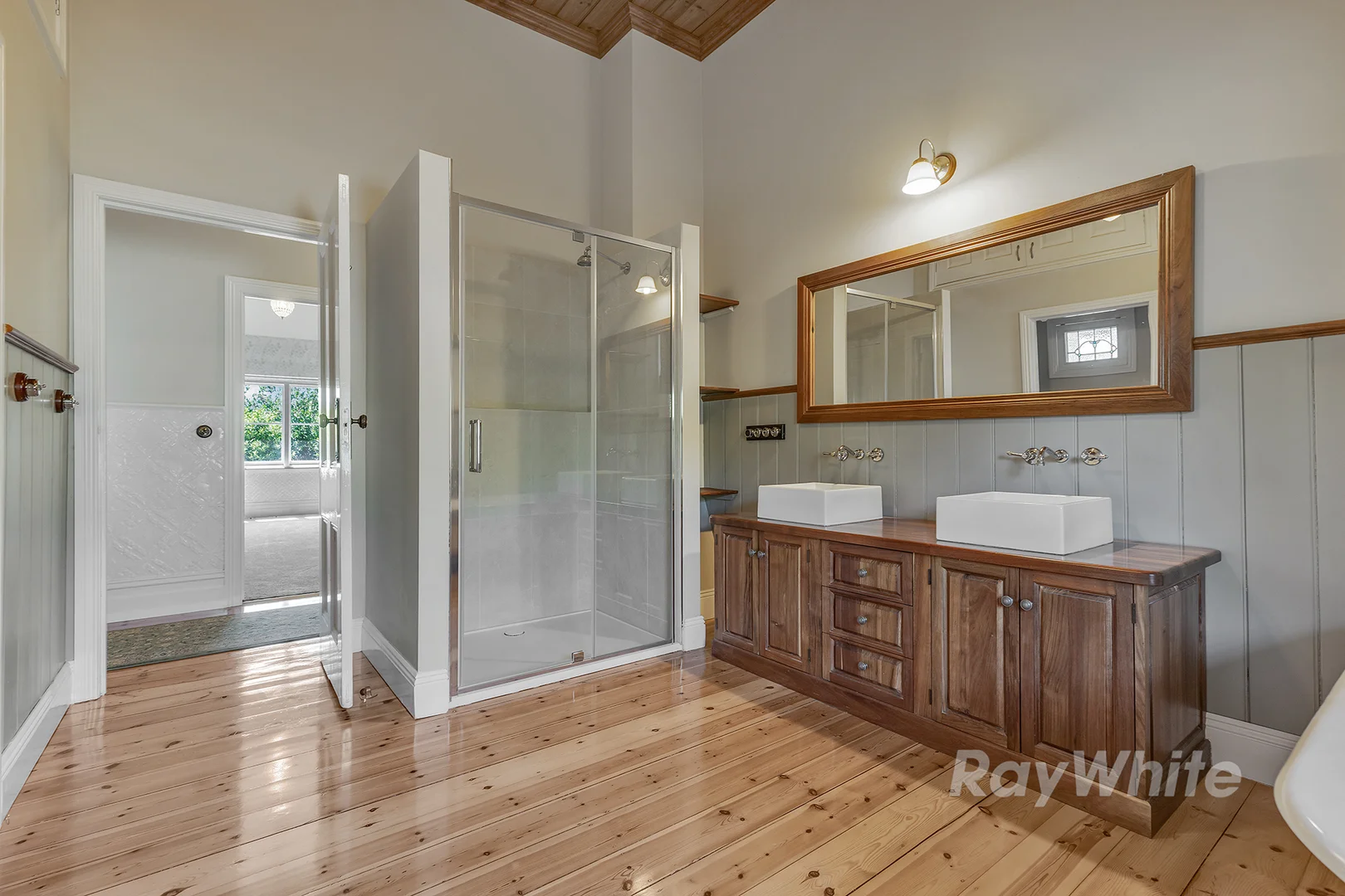 Additional image 18 of 32-34 McKenzie Street, Rochester VIC 3561