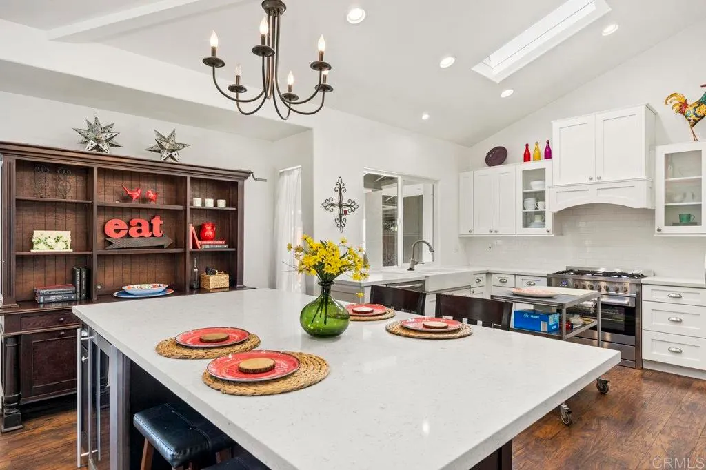 Additional image 70 of 1305 Scenic Dr, Escondido, CA 92029