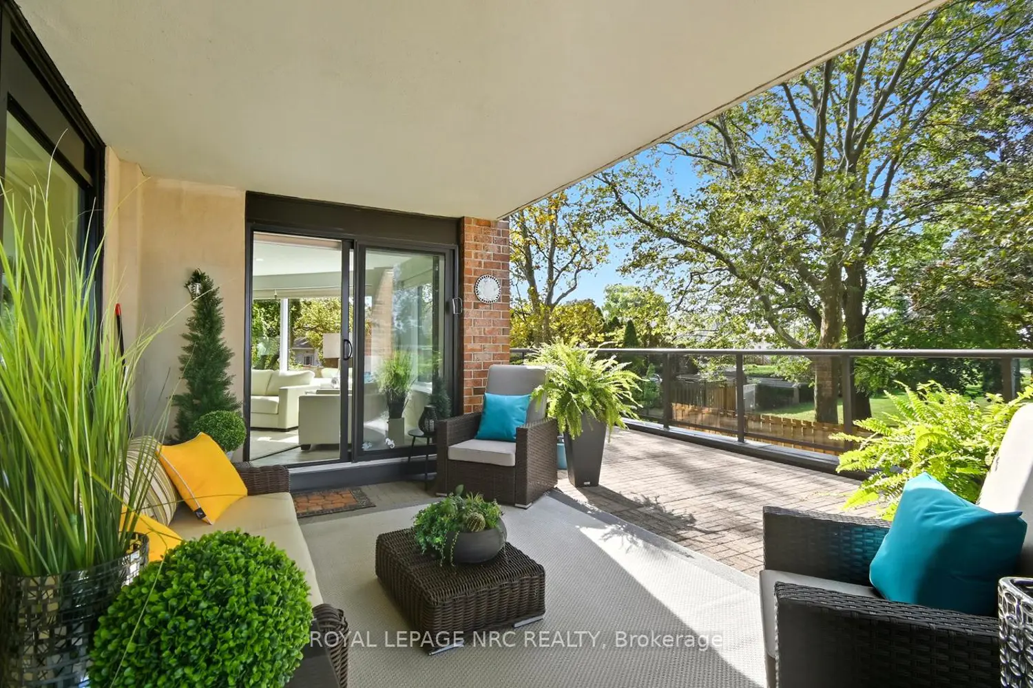 701 Geneva Street 2206