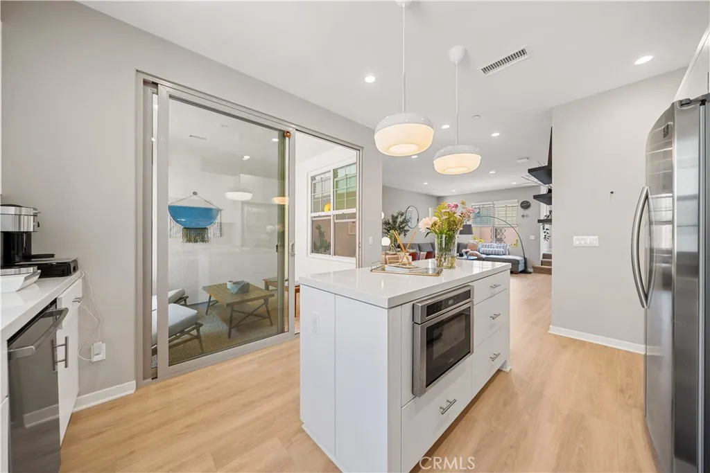 Additional image 20 of 104 Rye Grass, Irvine, CA 92618