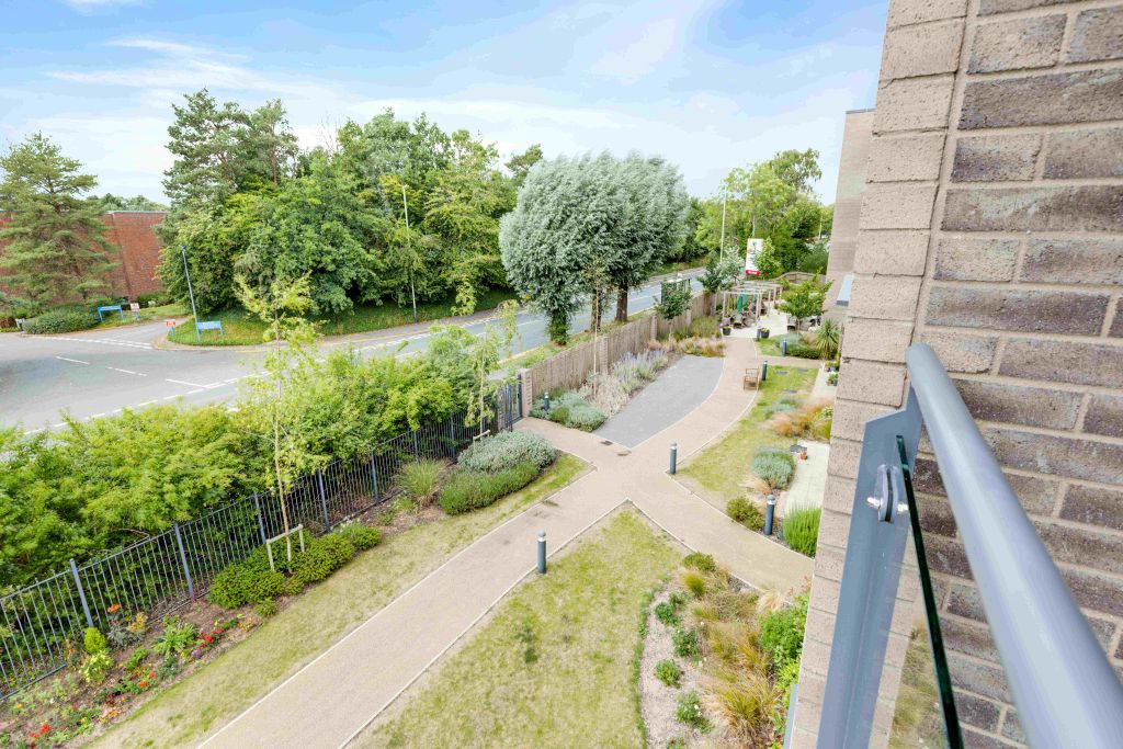 Additional image 3 of 2 bed flat to rentLowry Way, Swindon SN3