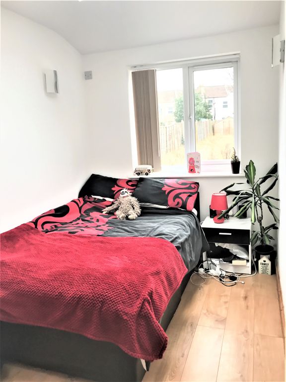 Additional image 11 of 8 bed semi-detached house to rentMuller Road, Bristol BS7