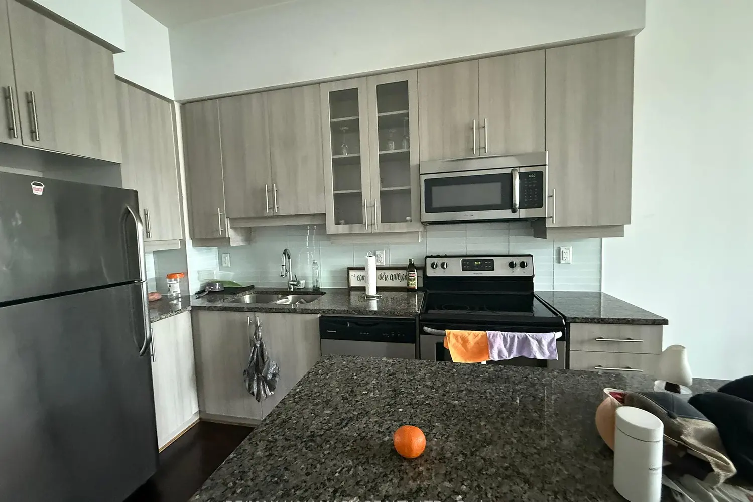 Additional image 5 of 1185 The Queensway Street 1211