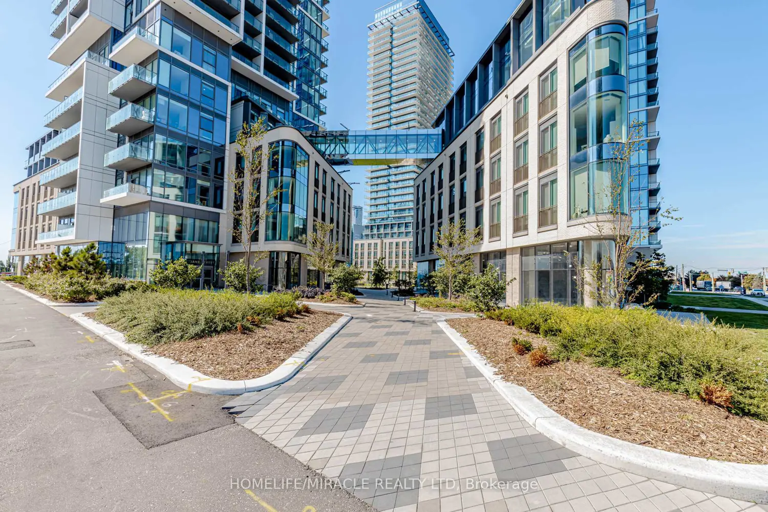 Additional image 2 of 7890 Jane Street 501