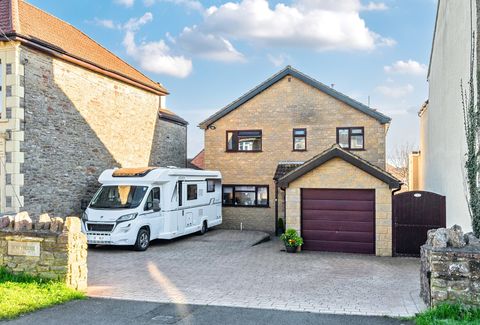 Hollyguest Road, Hanham, Bristol, Gloucestershire BS15