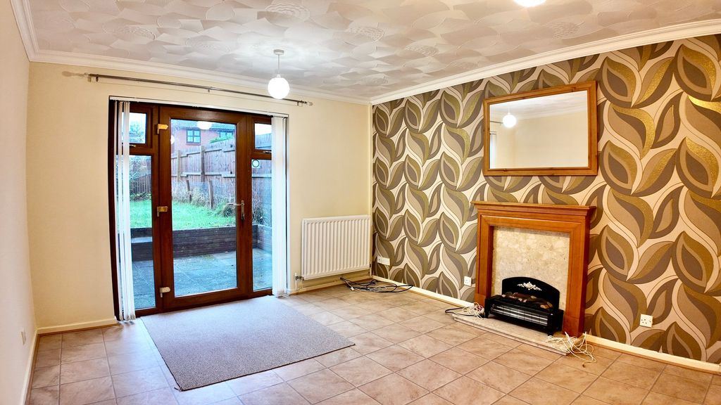 Additional image 10 of 2 bed terraced house to rentClos Llyswen, Penpedairheol CF82