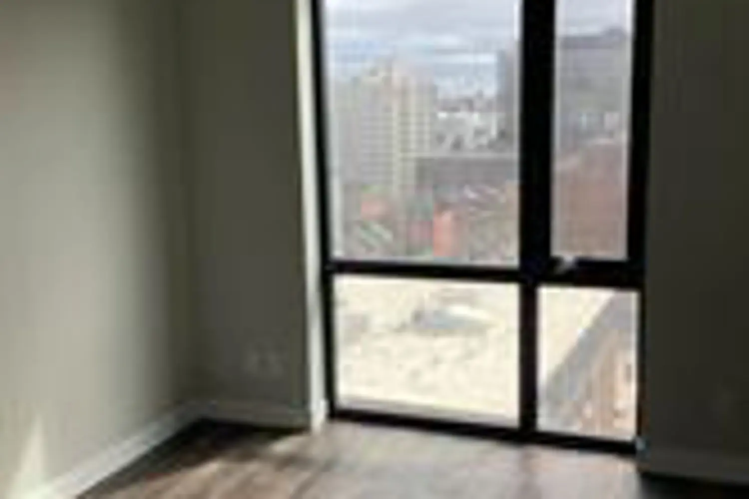 Additional image 9 of 15 Queen Street 714