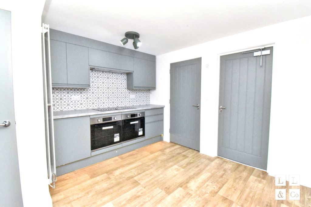Additional image 5 of 6 bed detached house to rentLongdowns, Penryn TR10