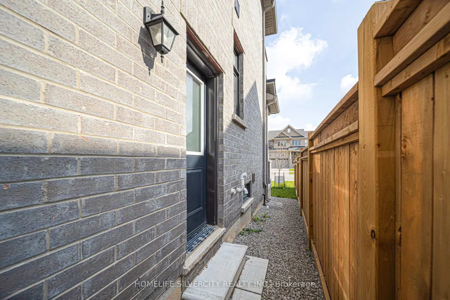 Additional image 19 of 26 Sassafrass Road