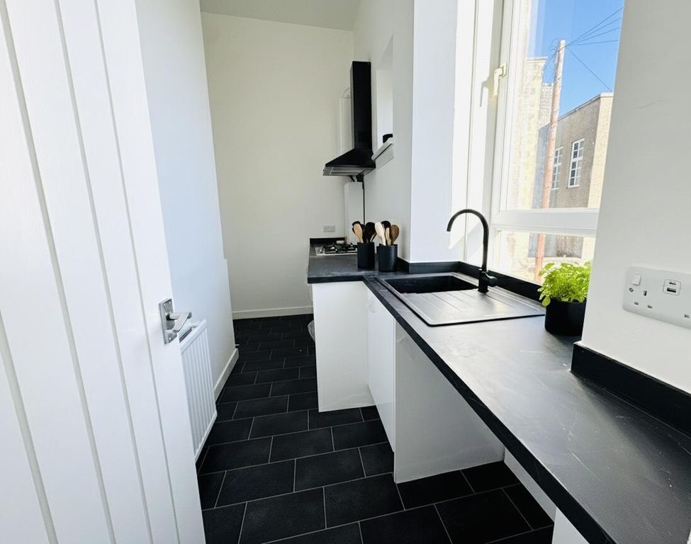 Additional image 2 of 1 bed flat to rentMar Street, Alloa FK10