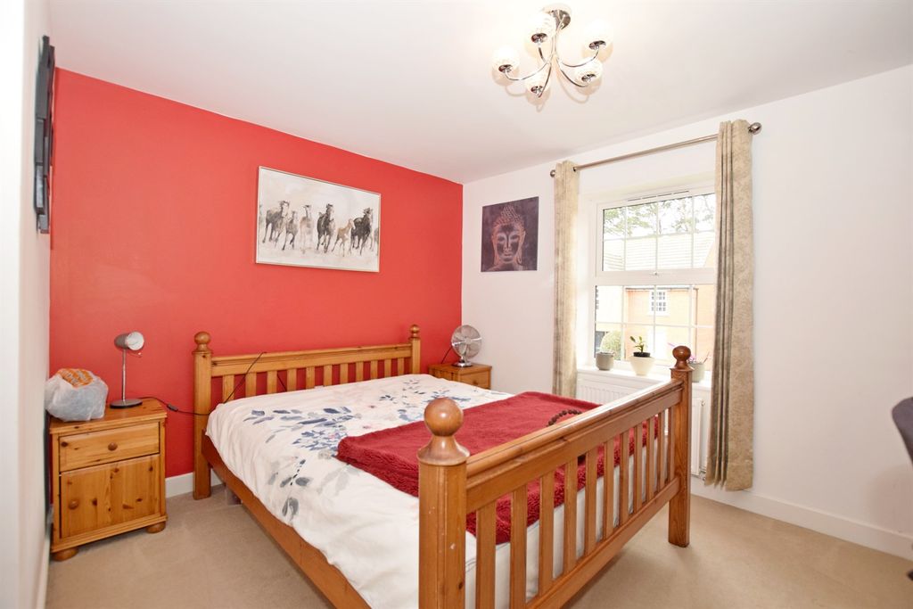 Additional image 14 of 5 bed detached house to rent7 Wellers Close, Felpham, Bognor Regis, West Sussex PO22