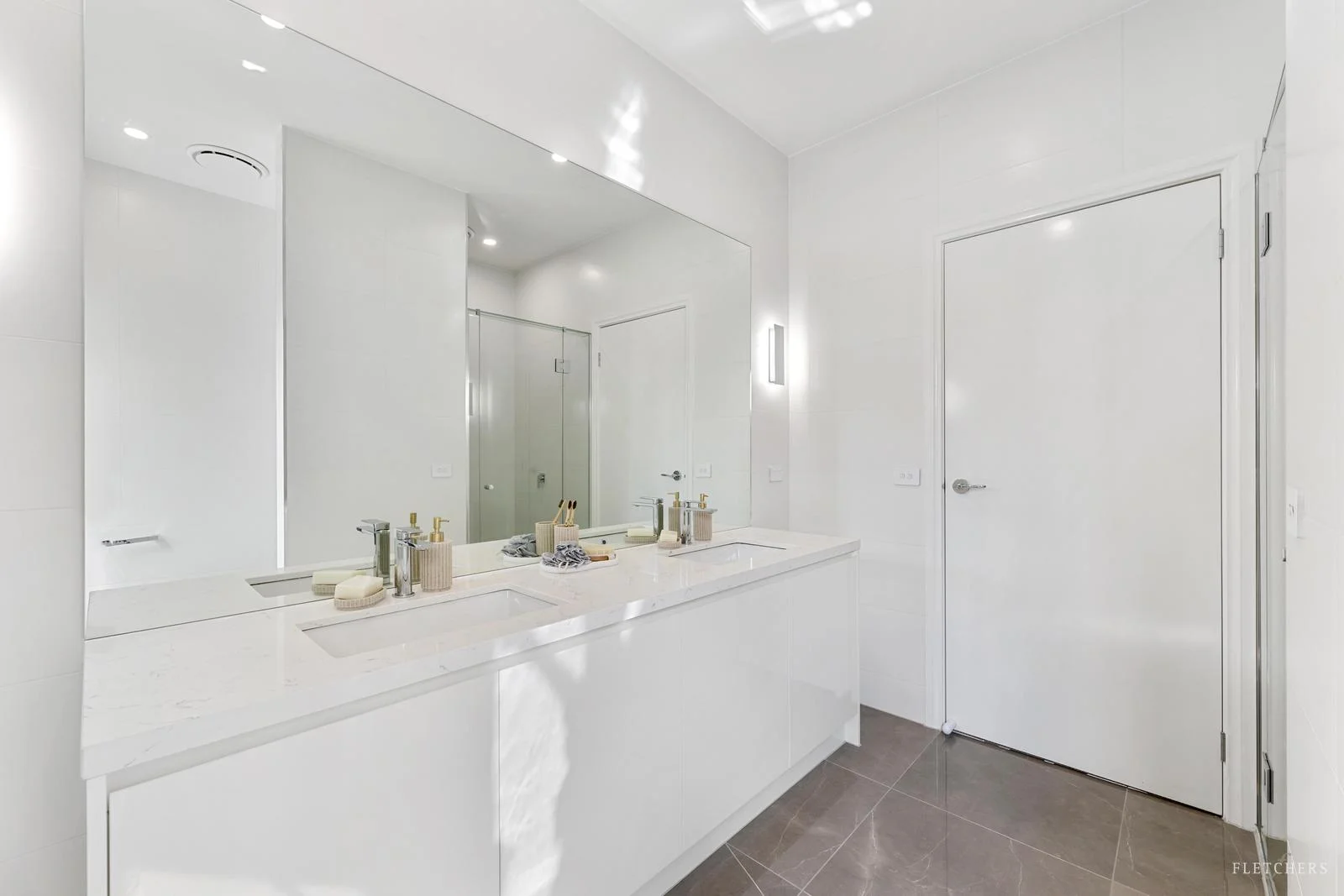 Additional image 9 of 245 Belmore Road, Balwyn North VIC 3104