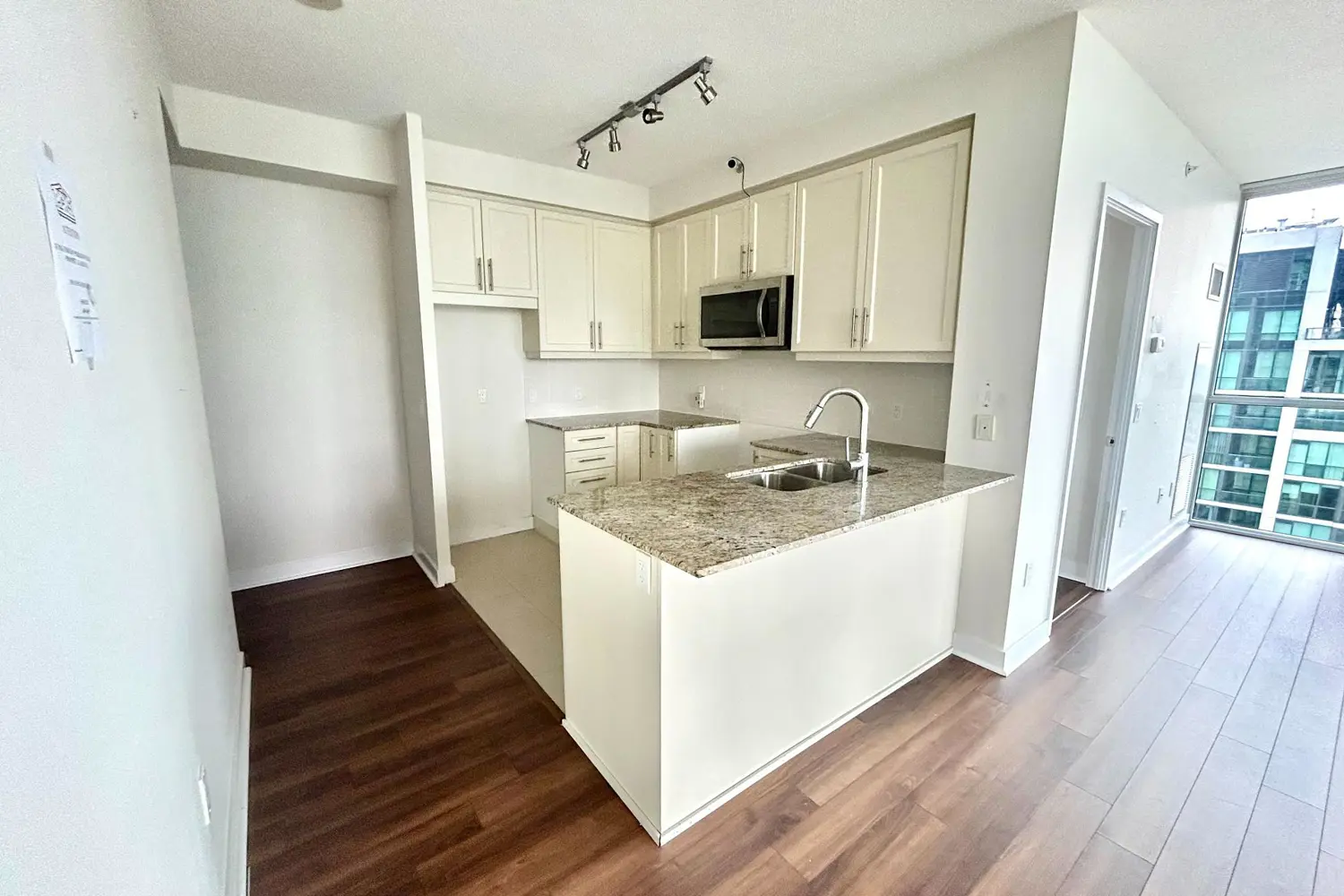 Additional image 7 of 3975 Grand Park Drive 2809