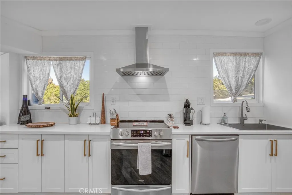 Additional image 12 of 229 W Gladstone St, San Dimas, CA 91773