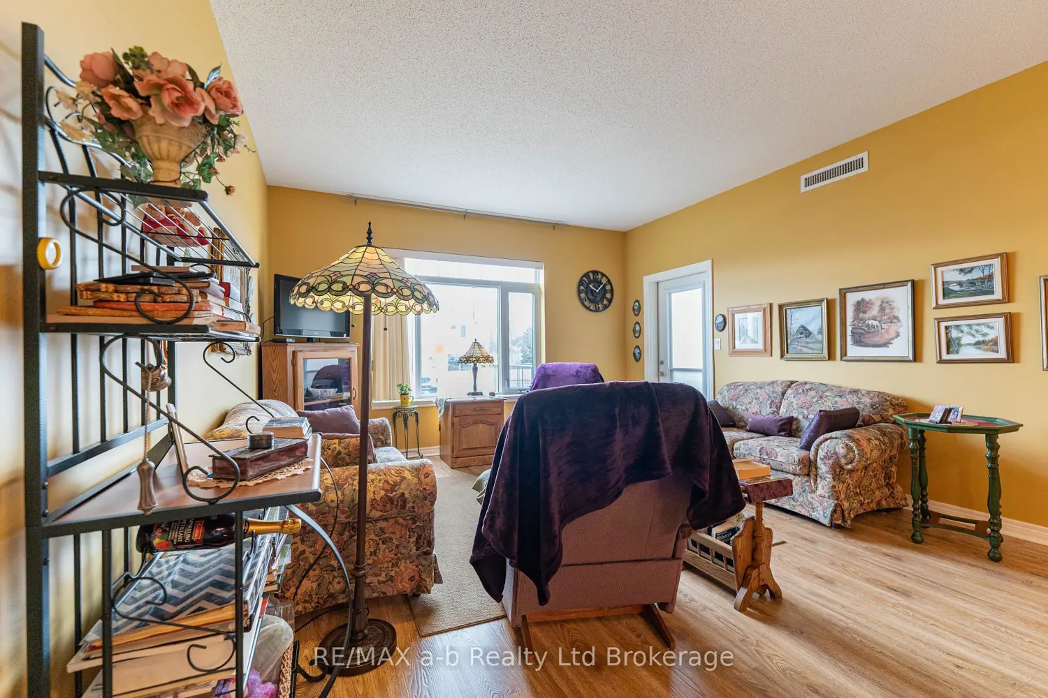 Additional image 10 of 80 Bridge Street 101