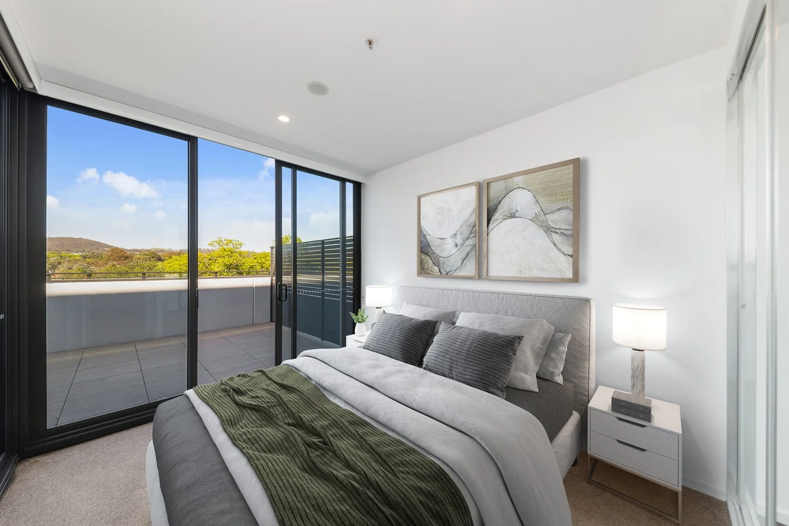 24/2 Light Street, Griffith ACT 2603
