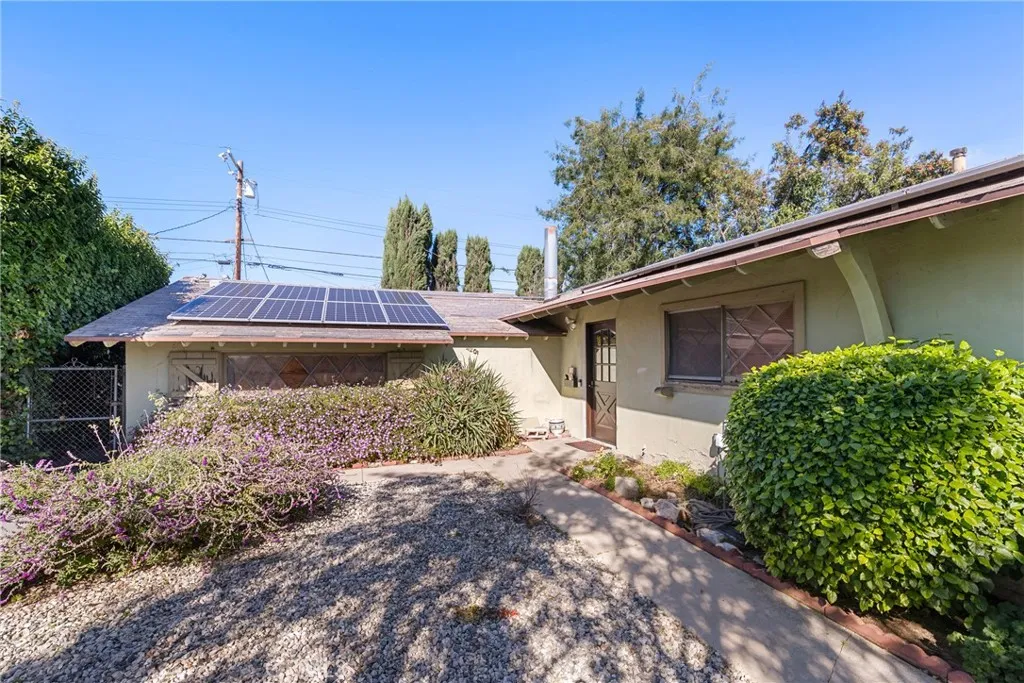 Additional image 31 of 24201 Vanowen St, West Hills, CA 91307