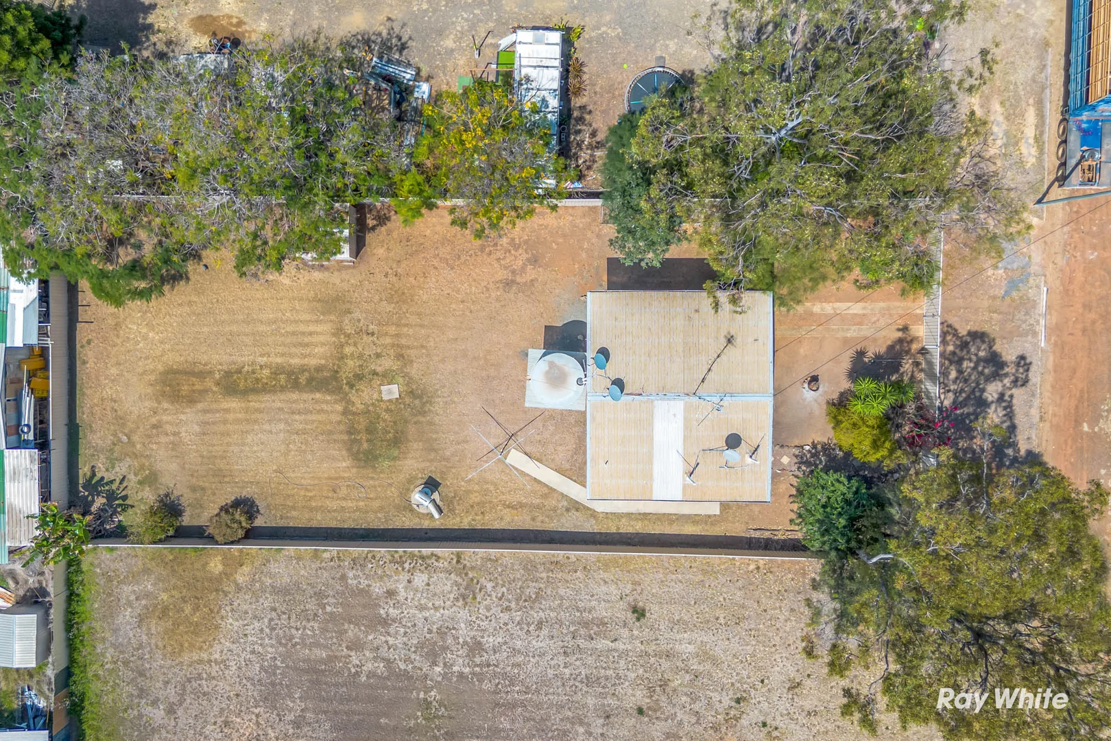 Additional image 15 of 30 Blackall Street, Dingo QLD 4702