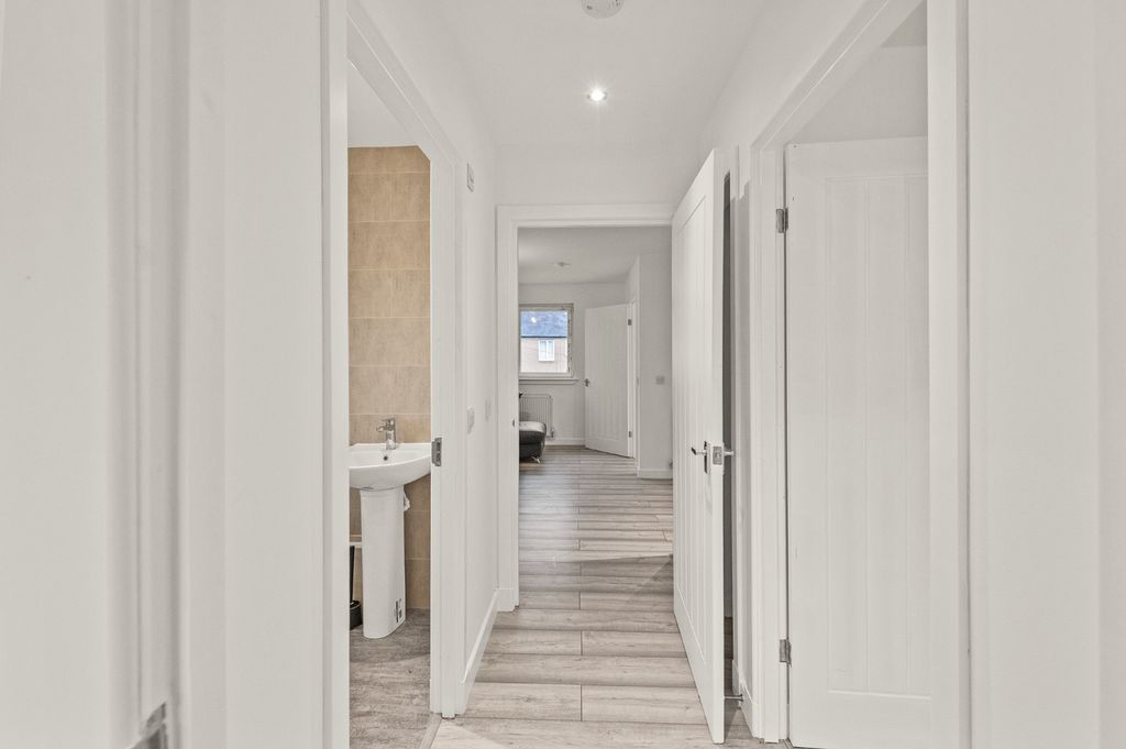 Additional image 8 of 2 bed flat to rentWoodburn Drive, Alloa FK10