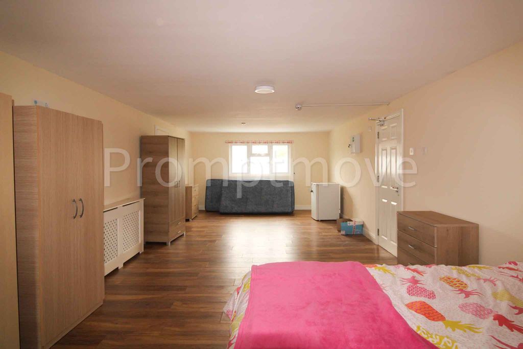 Additional image 17 of 7 bed shared accommodation to rentGrange Avenue, Leagrave, Luton LU4