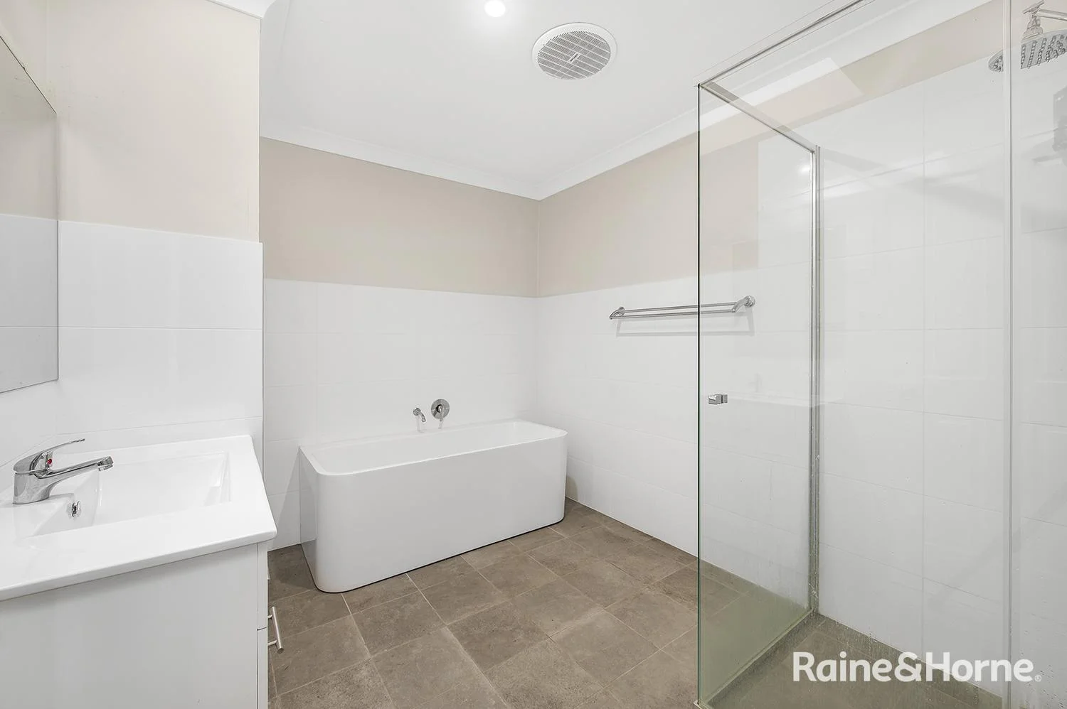 Additional image 8 of 10 Marks Parade, Marks Point NSW 2280