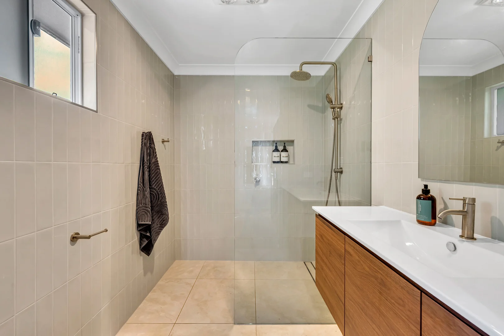 Additional image 14 of 34 Masefield Avenue, Bateau Bay NSW 2261