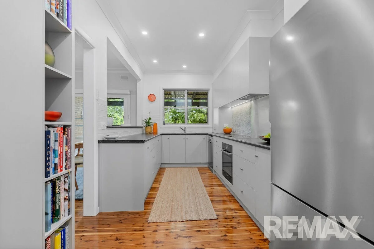 Additional image 4 of 8 Sunshine Avenue, Turvey Park NSW 2650