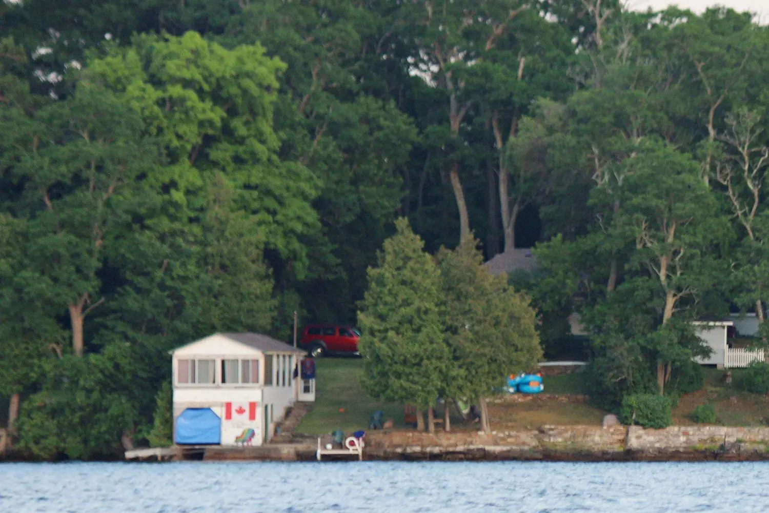 Additional image 17 of 6 R9 (Rideau Ferry) Road