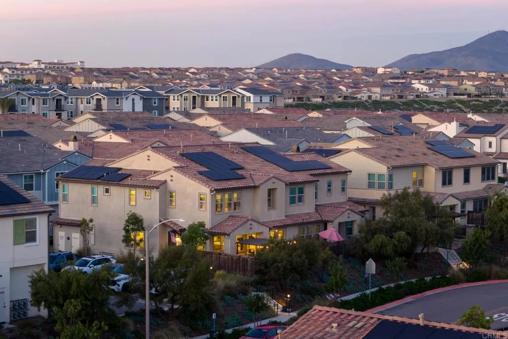 Additional image 107 of 1124 Calle Obsidiana Unit 3, Chula Vista, CA 91913