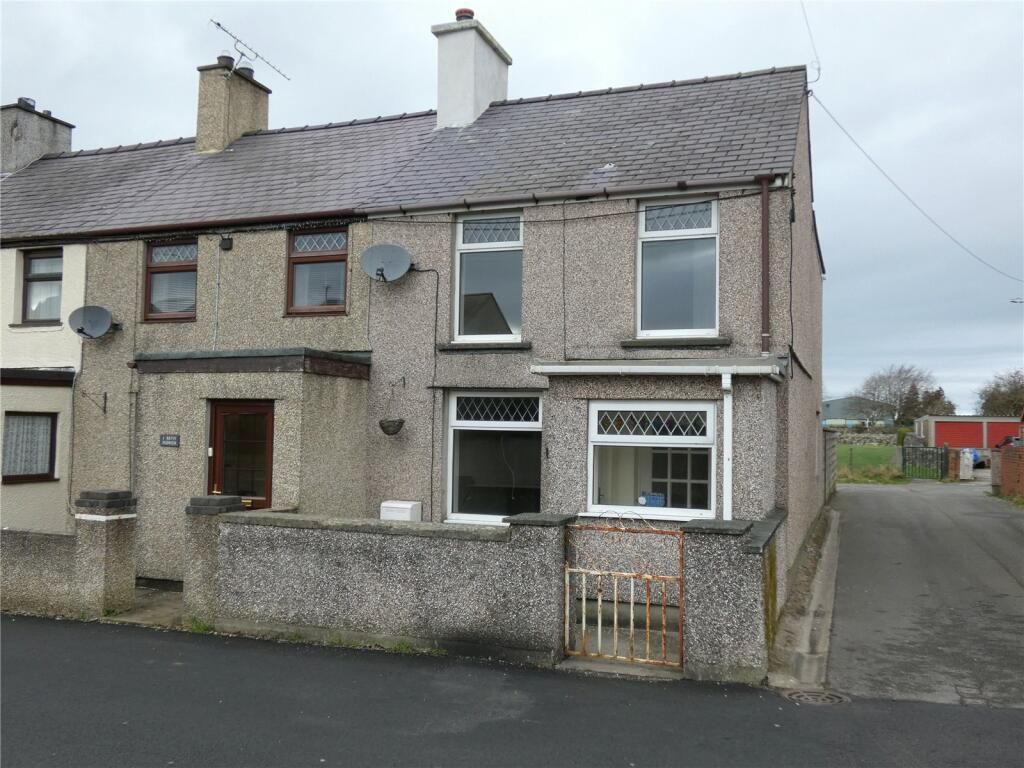 2 bed terraced house to rentCelynnen House, Station Road, Llanrug, Caernarfon LL55