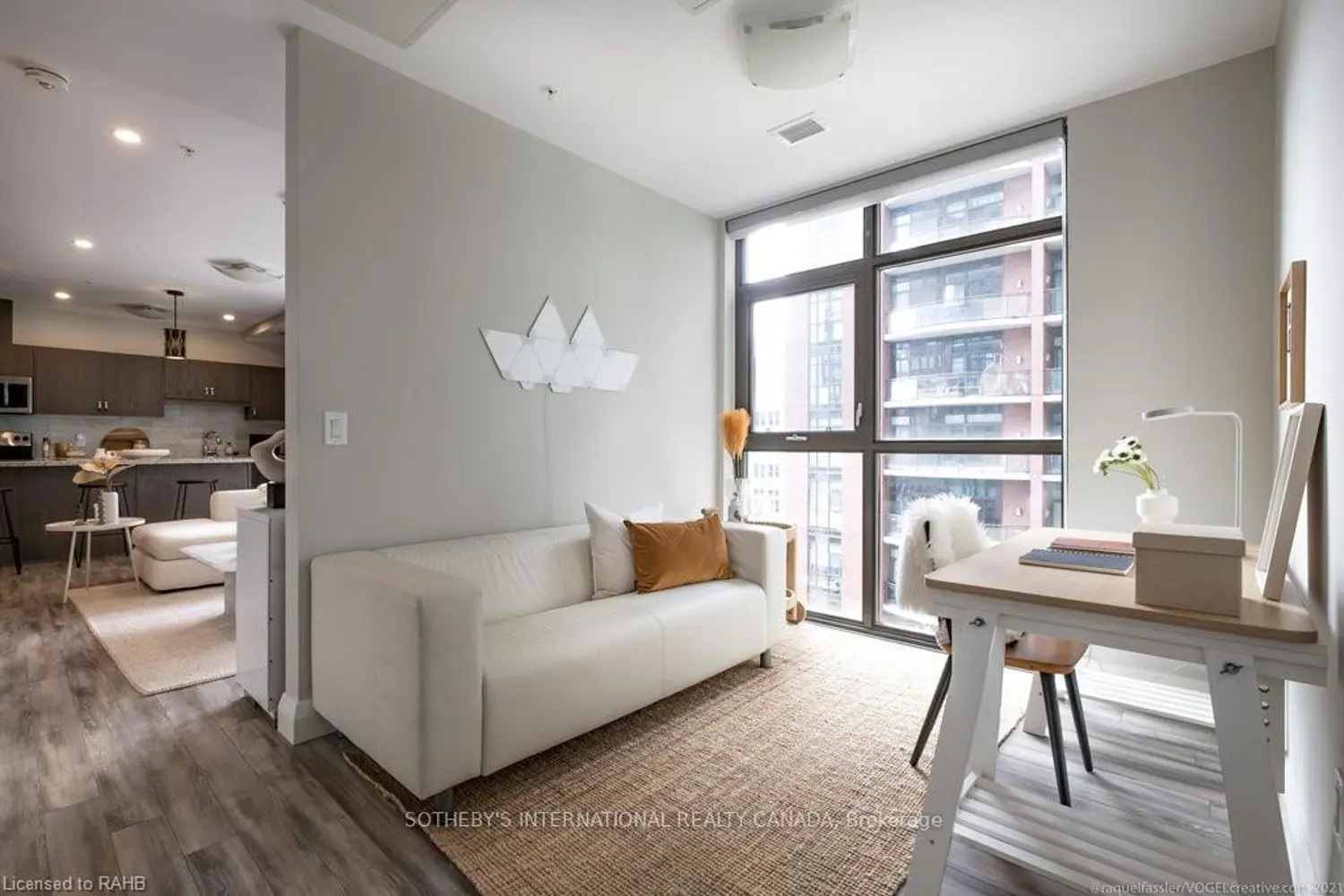 Additional image 11 of 118 King Street 716