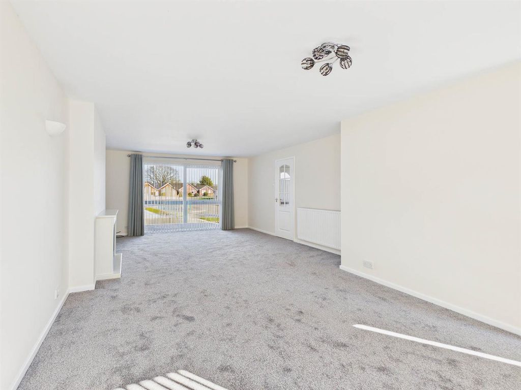Additional image 5 of 3 bed detached bungalow to rentHillview Gardens, Ryall, Upton-Upon-Severn, Worcester WR8