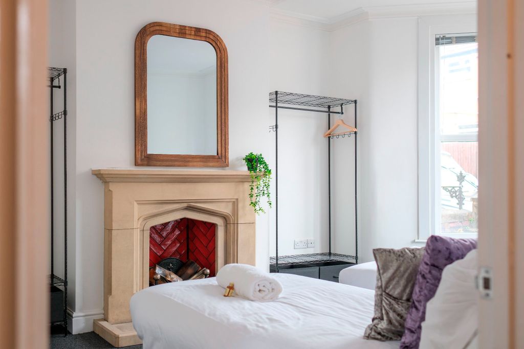 Additional image 6 of 5 bed semi-detached house to rentDouglas Road, Horfield, Bristol BS7