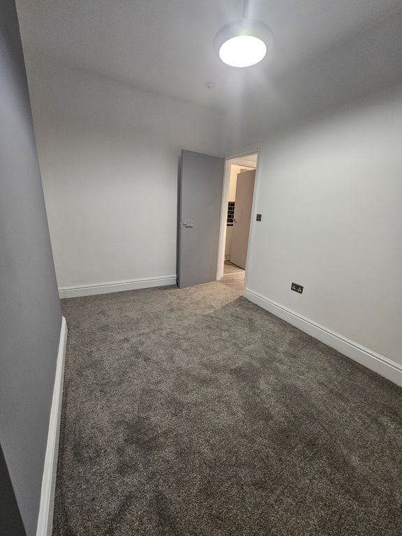 Additional image 8 of 1 bed flat to rentTrinity Square, Llandudno LL30