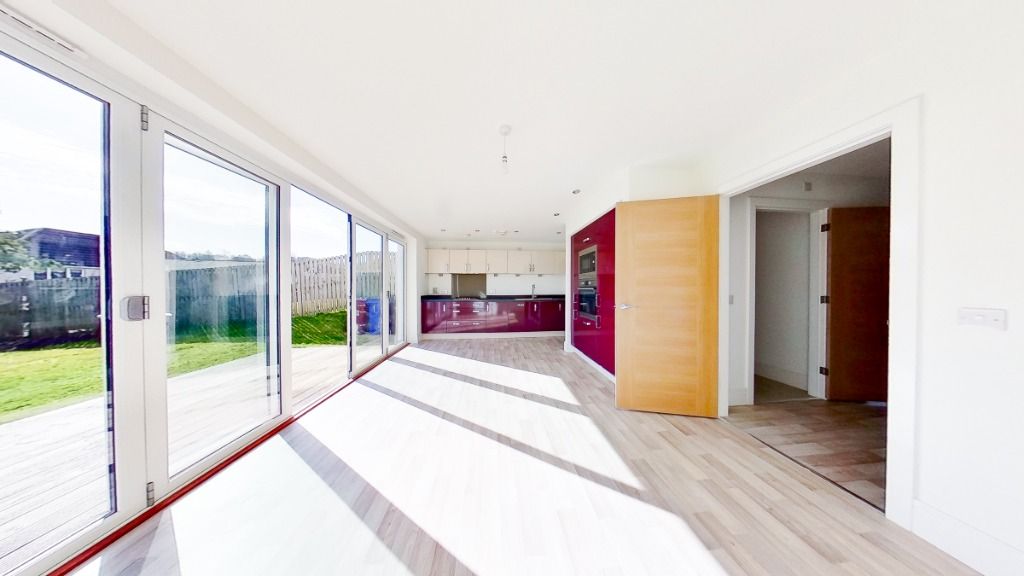 Additional image 4 of 4 bed detached house to rentSt Martin Crescent, Strathmartine, Dundee DD3