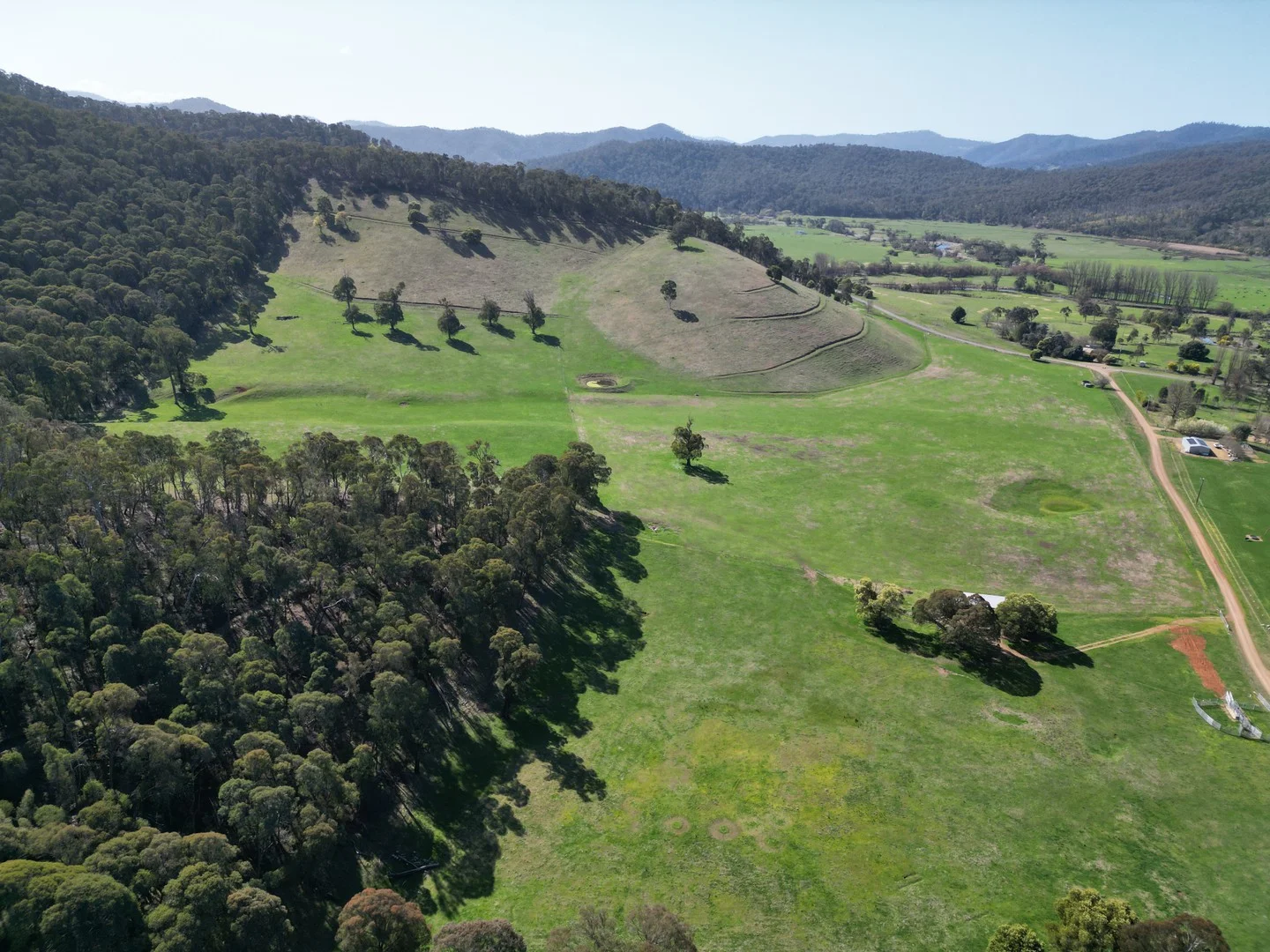 40 Simpsons Creek Track, Nariel Valley VIC 3707