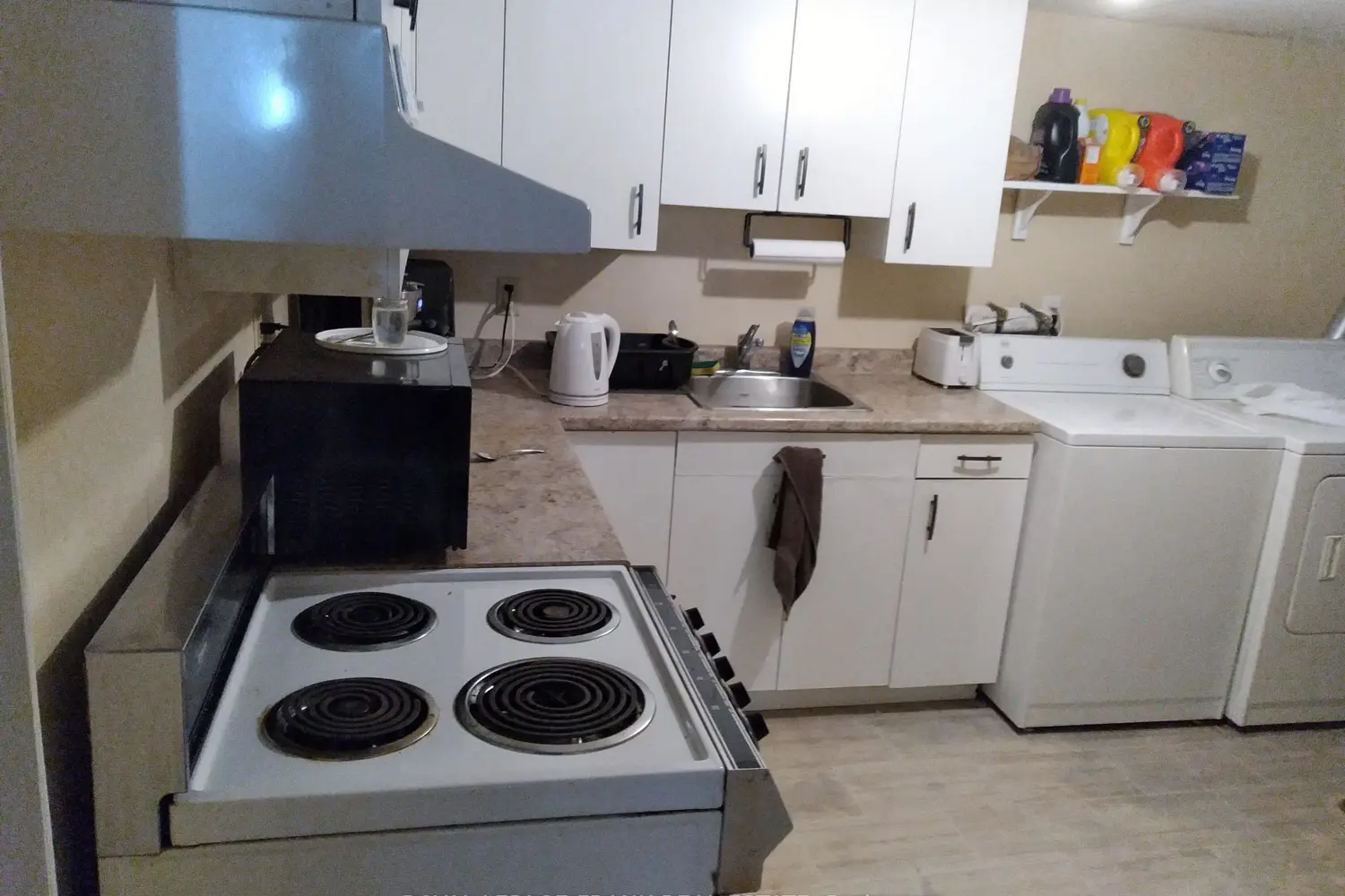 Additional image 6 of 758 Ontario Street