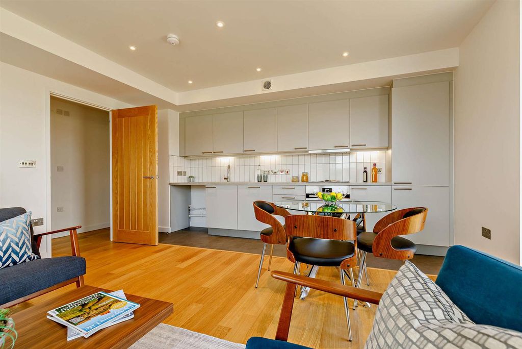 Additional image 6 of 2 bed flat to rentSpa Villas, Matlock Spa, Matlock DE4